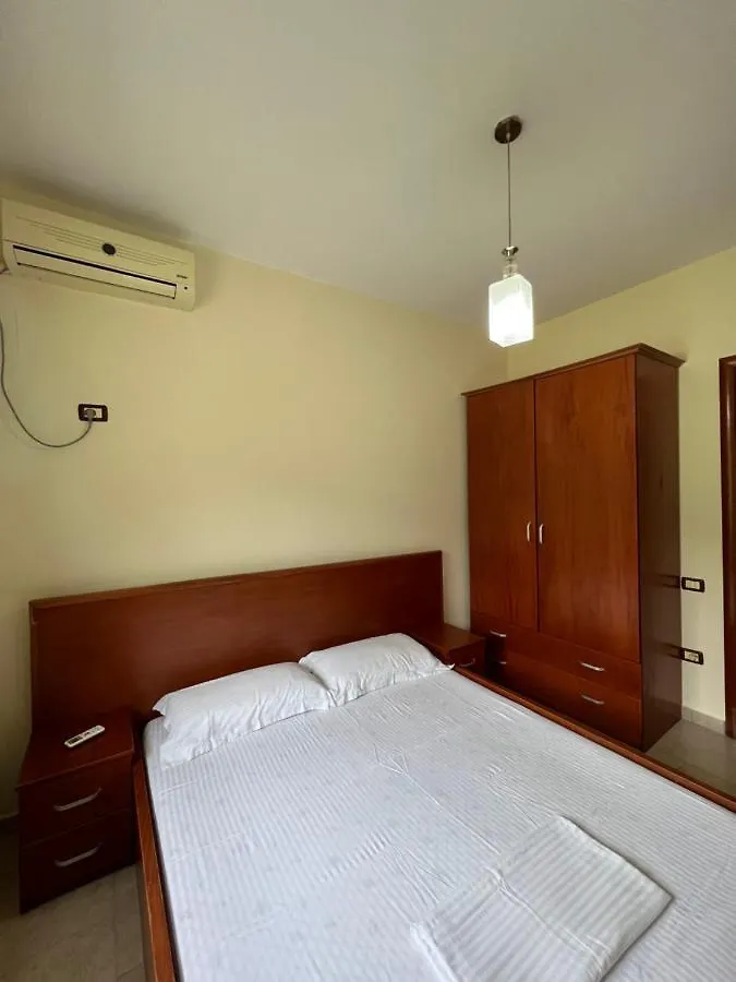 Zotaj Guest House Vlore